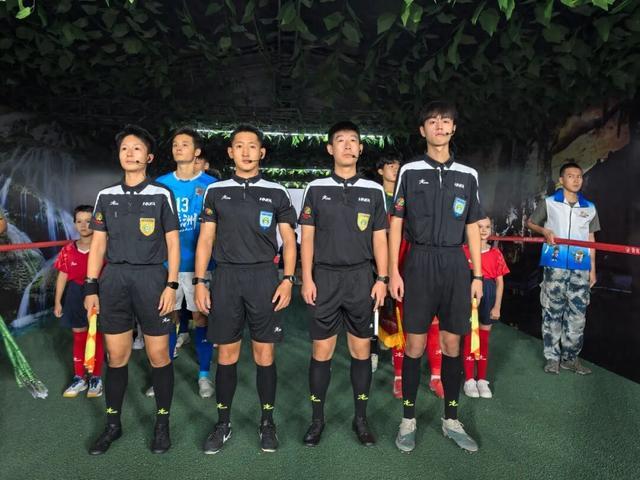 邬昊天在球, span, 战经验 邬昊天在球, span, 战经验