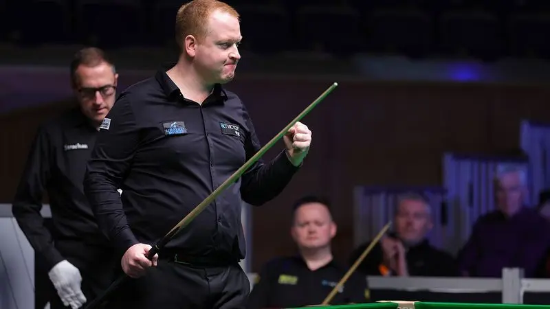 虽然并未展 虽然并未展