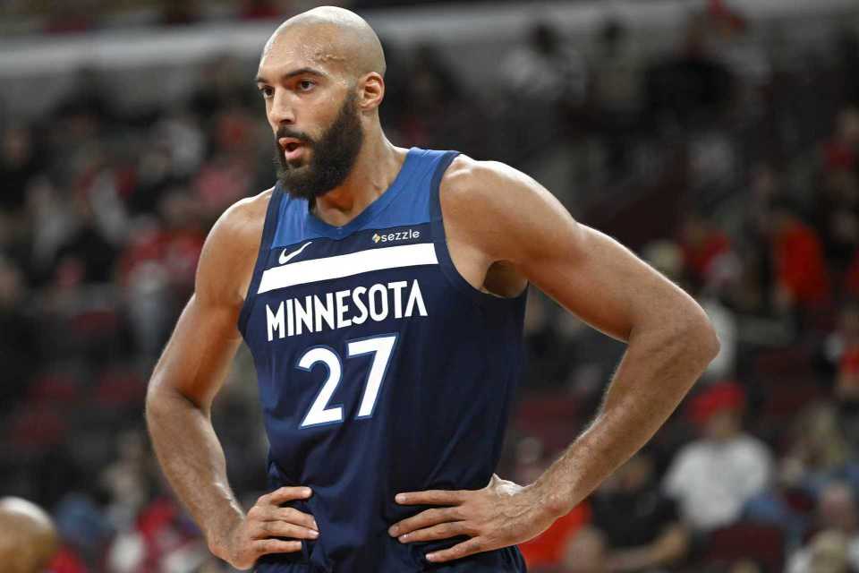 攻势扩大, 与爱德华兹, 攻势反超