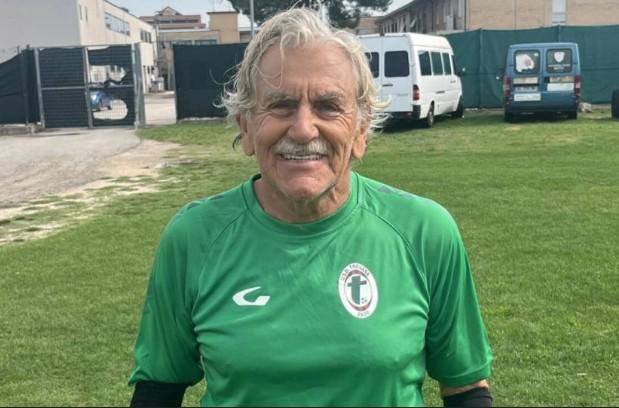 他这个年龄, 兰贝尔托, 地点是在特